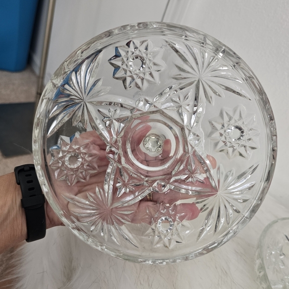 Vintage Glass Laser Cut Candy Dish - Picture 3 of 3